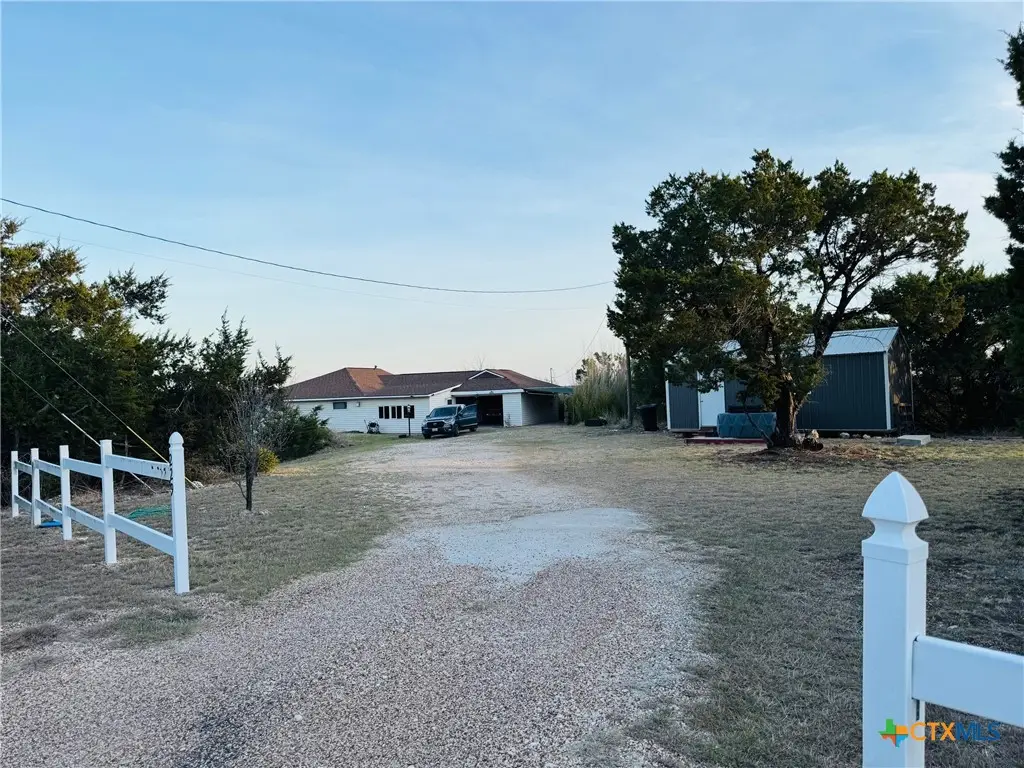 229 Wood Glen Drive, Gatesville, TX 76528 - #1