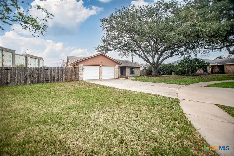 212 Buckingham, Victoria, TX 77904 - #2