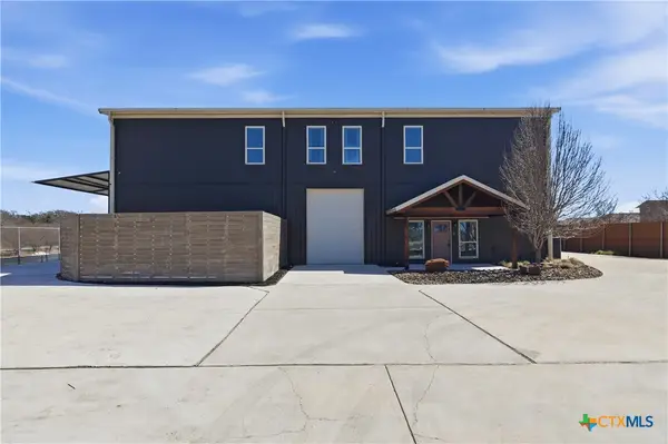 2948 Goodwin Lane, New Braunfels, TX 78130