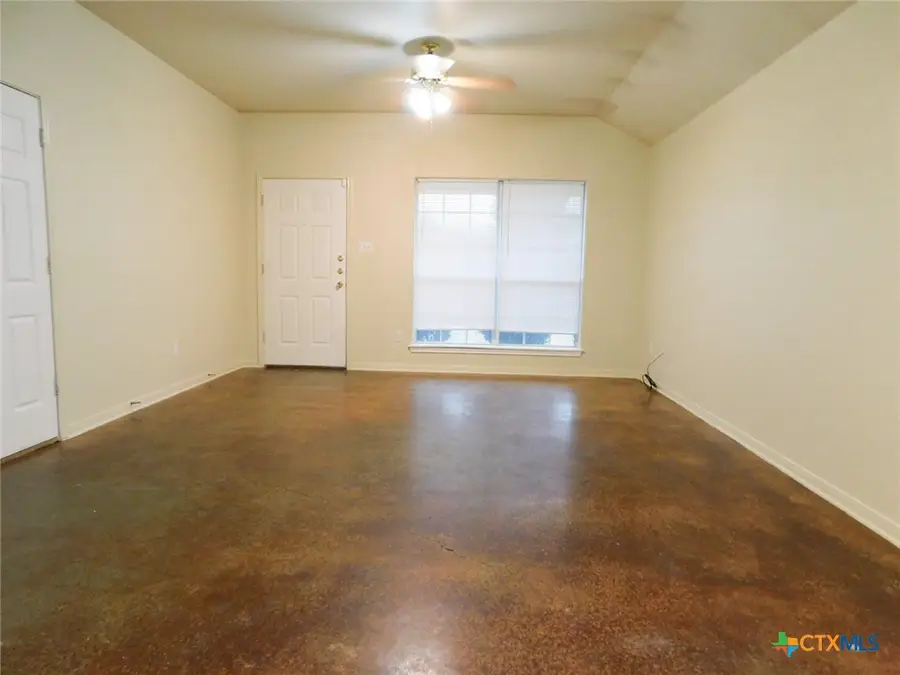 1913 Charleston Court, Killeen, TX 76542 - #2