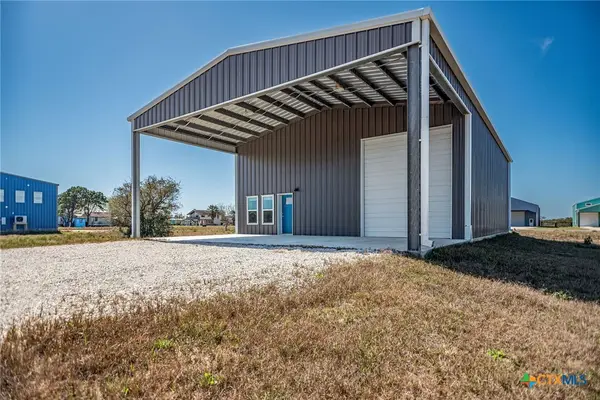 253 Carrie Street, Port O'Connor, TX 77982