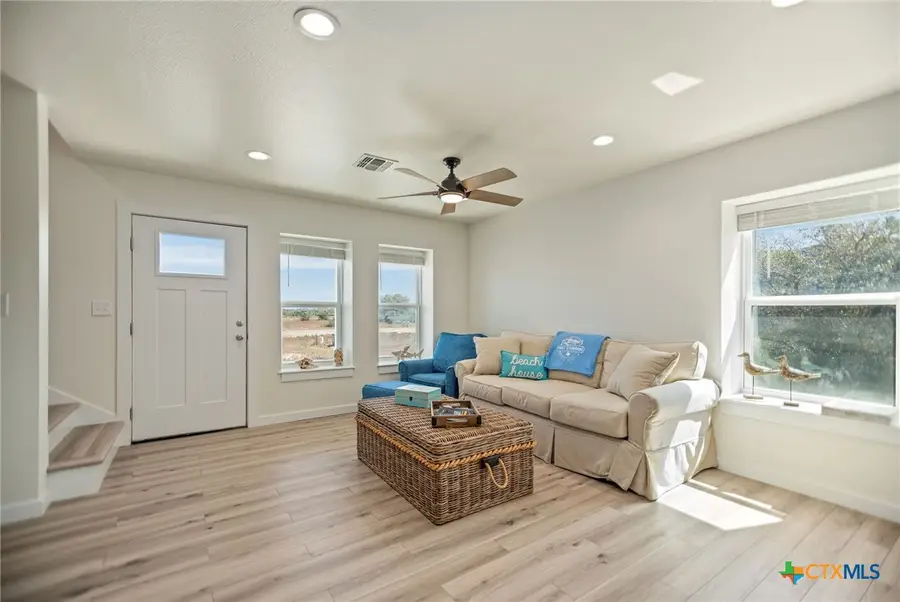 253 Carrie Street, Port Oconnor, TX 77982 - #2