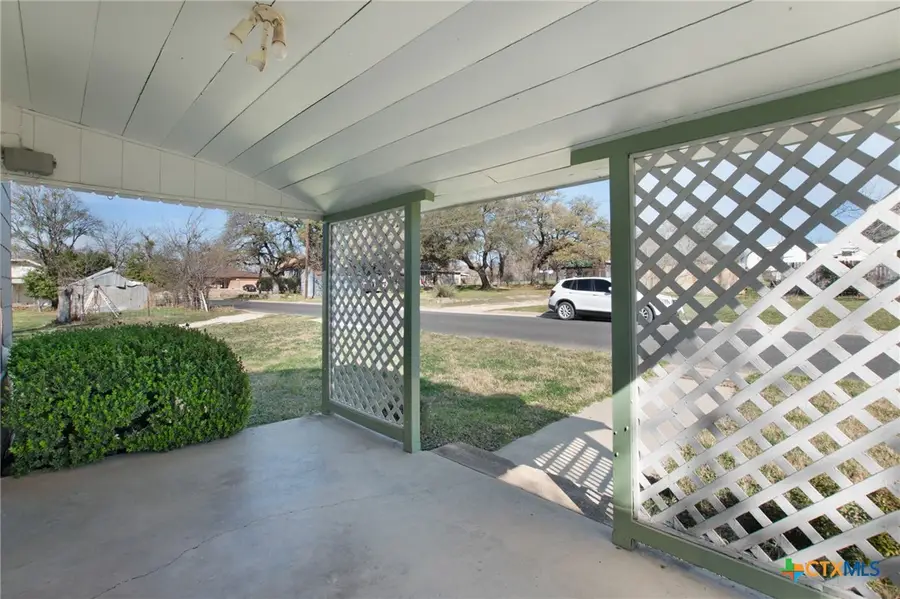 612 Brown Street, Lampasas, TX 76550 - #3