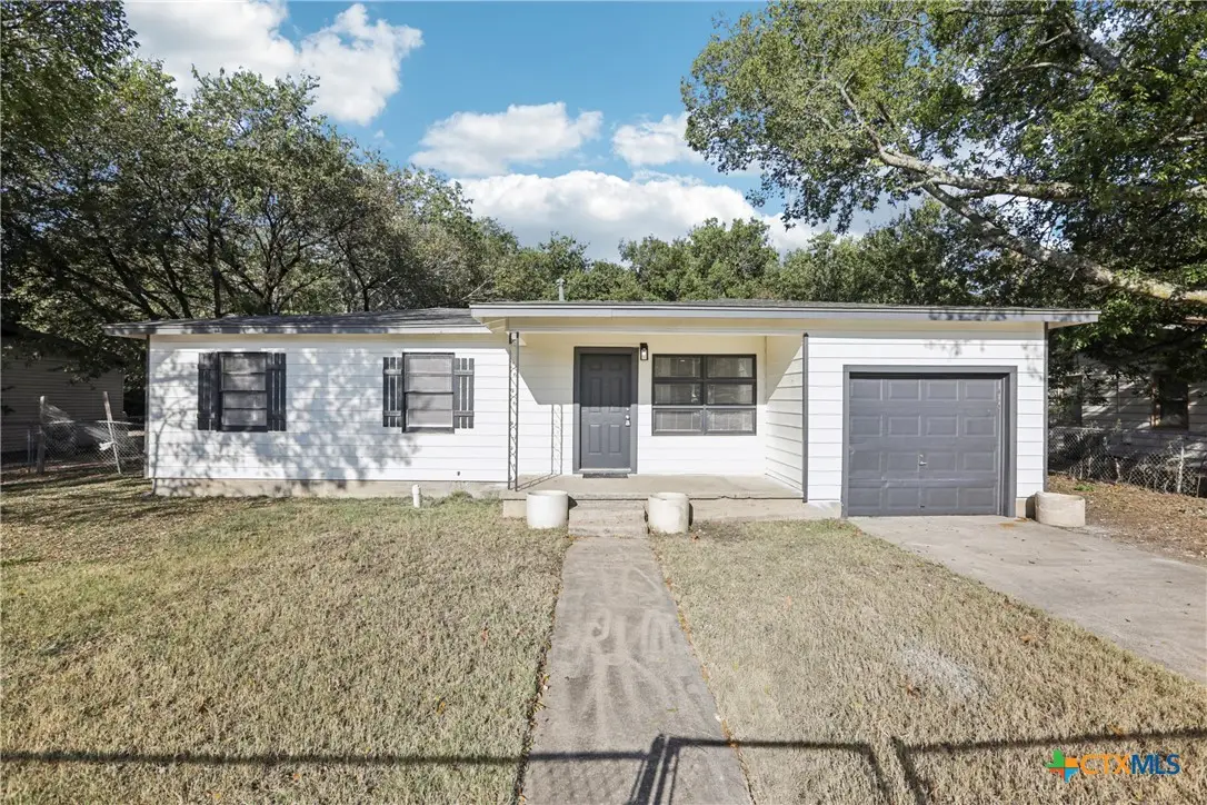 1106 S 15th Street, Copperas Cove, TX 76522 - #1