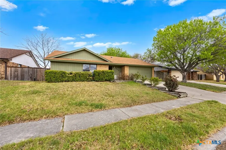 909 N 4th Street, Copperas Cove, TX 76522 - #2
