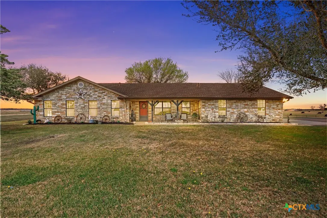 583 Farm To Market 1444, Burlington, TX 76519 - #1