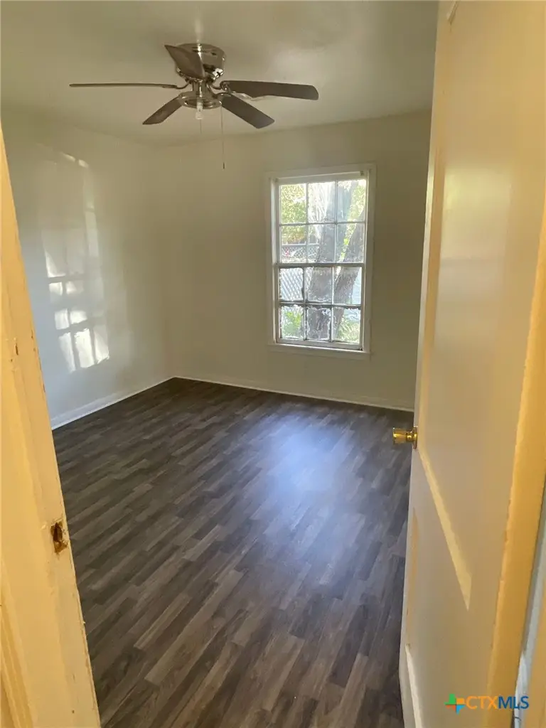 1505 Alamo Avenue, Killeen, TX 76541 - #2