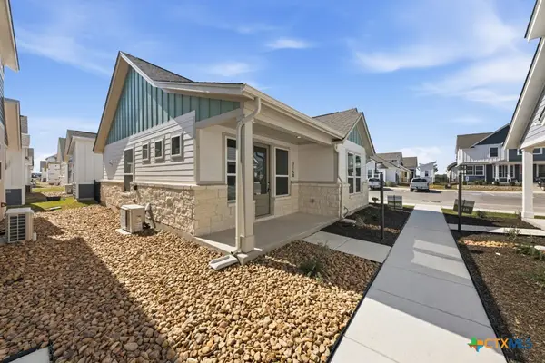 2150 Hofstaat #77, New Braunfels, TX 78130