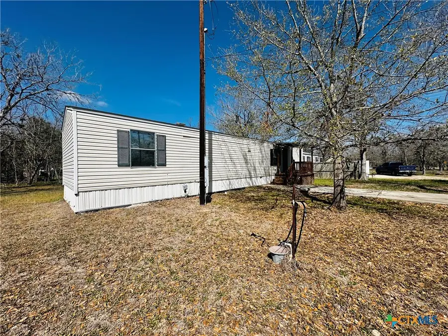 309 Cottonwood Avenue, Luling, TX 78648 - #3