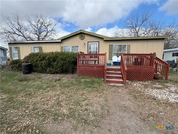 514 S Gonzales Street, Cuero, TX 77954