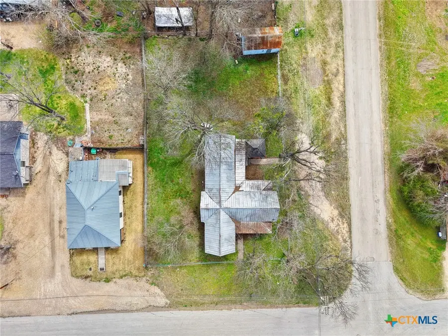 201 N 10th Street, Buckholts, TX 76518 - #3