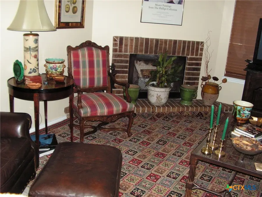 306 Dietert #106, Canyon Lake, TX 78133 - #2