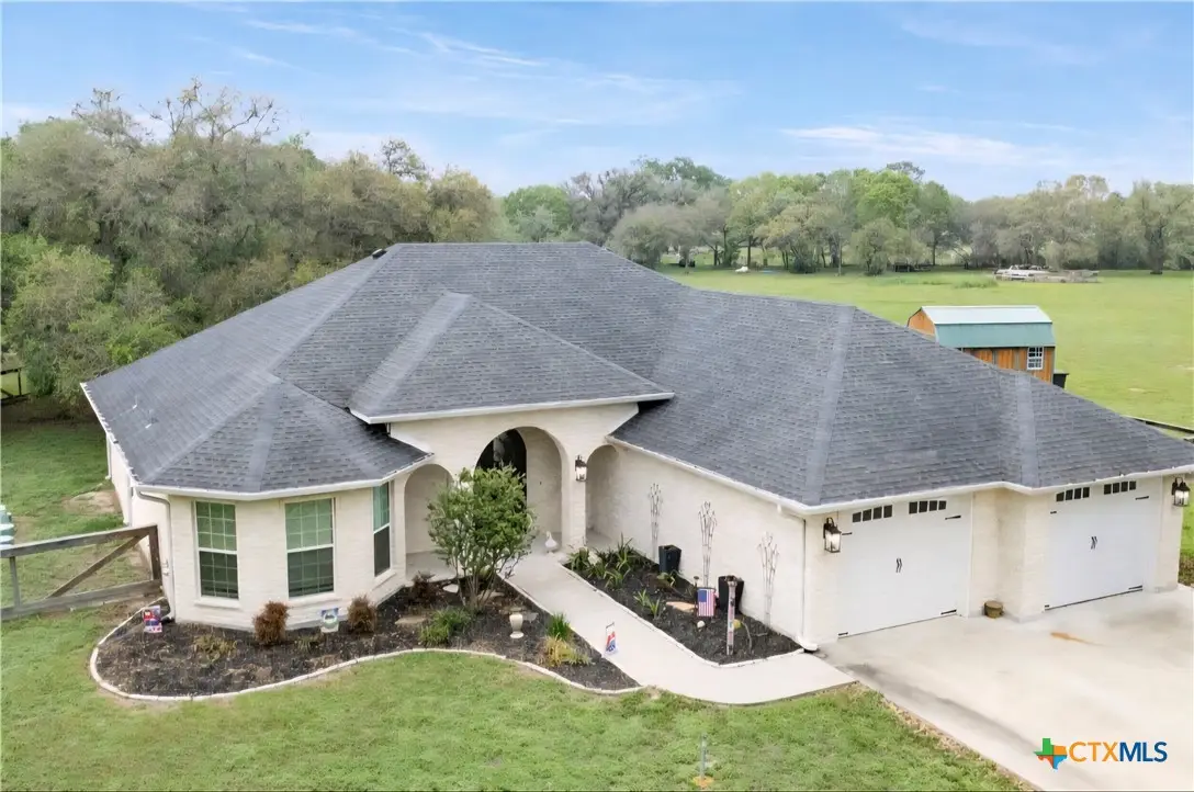 7134 Old Highway Road, Inez, TX 77968 - #1