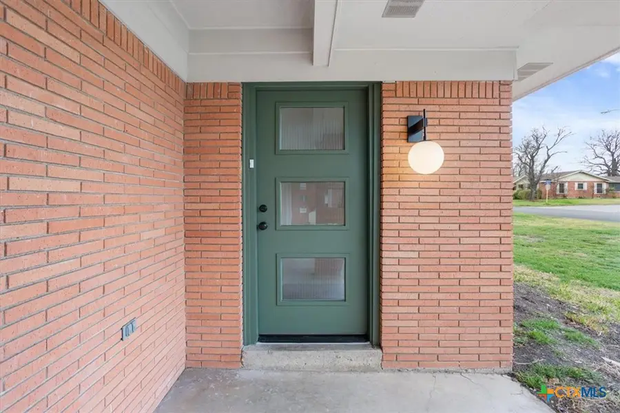 2305 N 15th Street, Temple, TX 76501 - #2