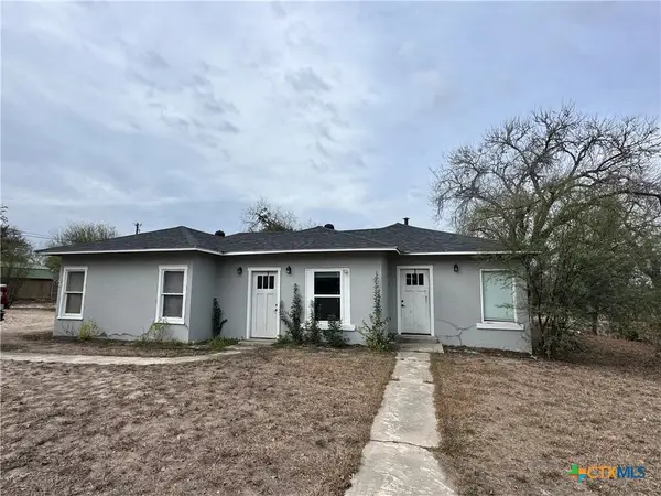 1364 Clinton Place, Kenedy, TX 78119