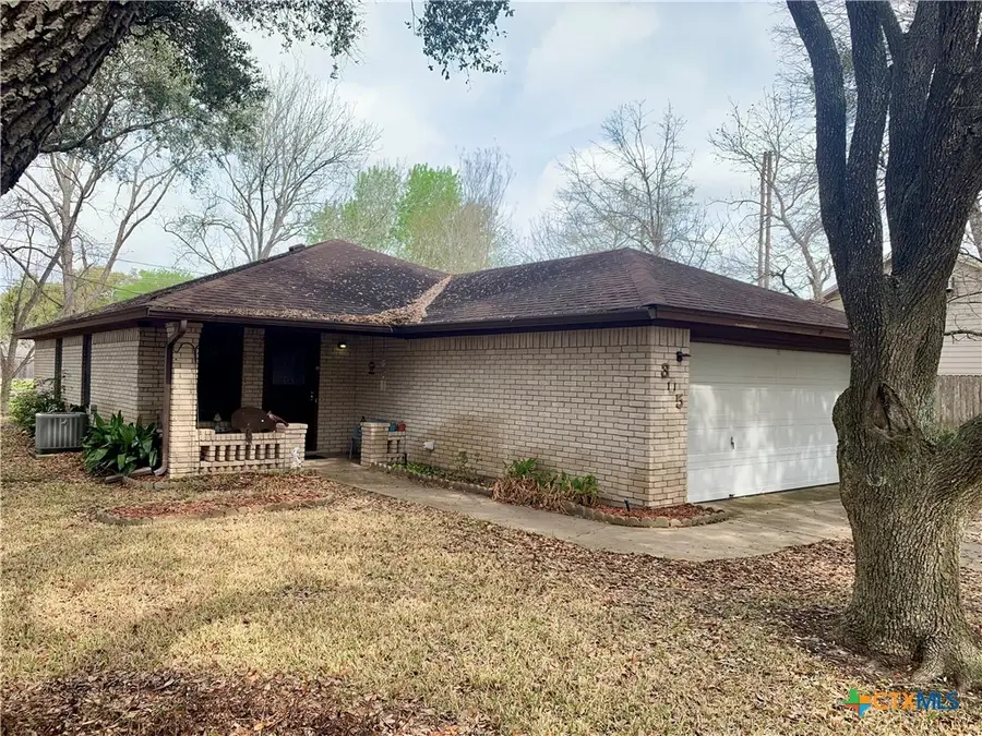 305 Glenmore Street, Victoria, TX 77904 - #2