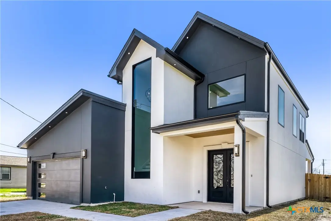 406 E Carrie Manor Street, Manor, TX 78653 - #1