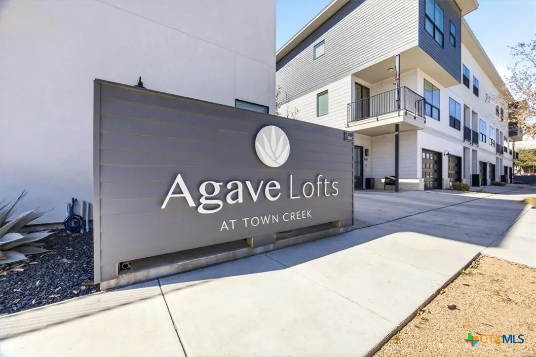 1208 N Academy Avenue #2201, New Braunfels, TX 78130 - #1