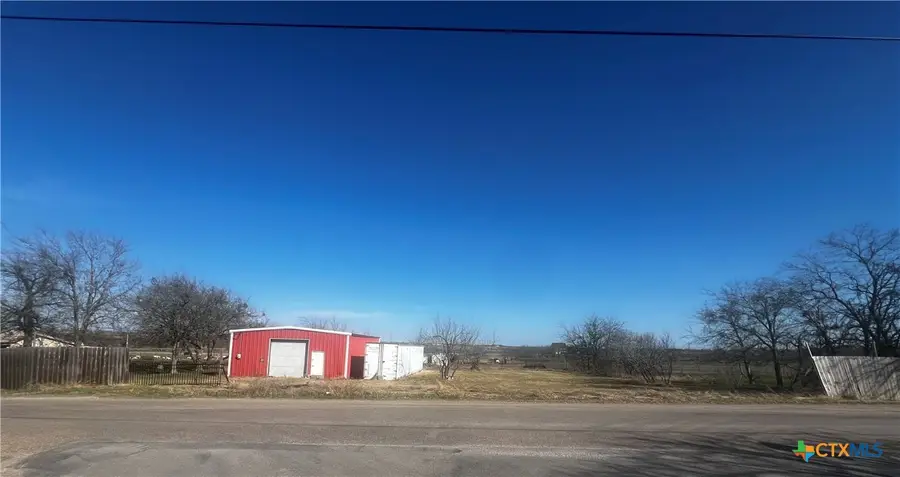 605B E Rogers Cemetery Road, Rogers, TX 76569 - #2