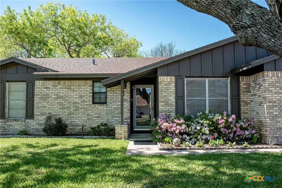 525 Travis Street, Port Lavaca, TX 77979 - #2