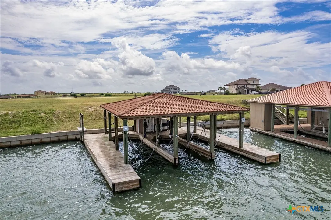 76 Chardonnay Way, Port Oconnor, TX 77982 - #1