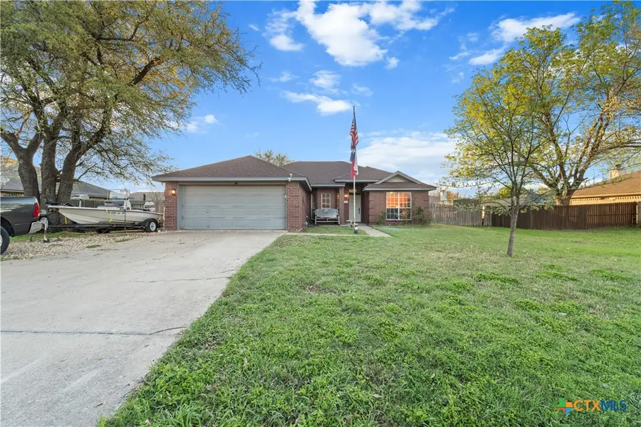 203 N Lamar Street, Little River Academy, TX 76554 - #2