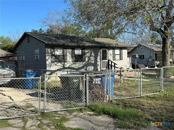 1840 Katy Street, New Braunfels, TX 78130