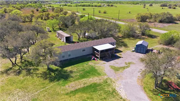 130 Old Goliad Road, Refugio, TX 78377