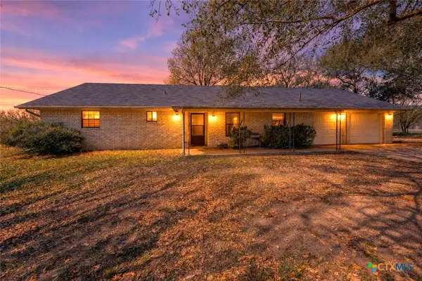 182 Norma Jean Boulevard, Smithville, TX 78957