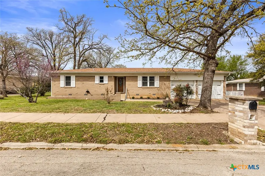 404 Oak Street, Copperas Cove, TX 76522 - #2