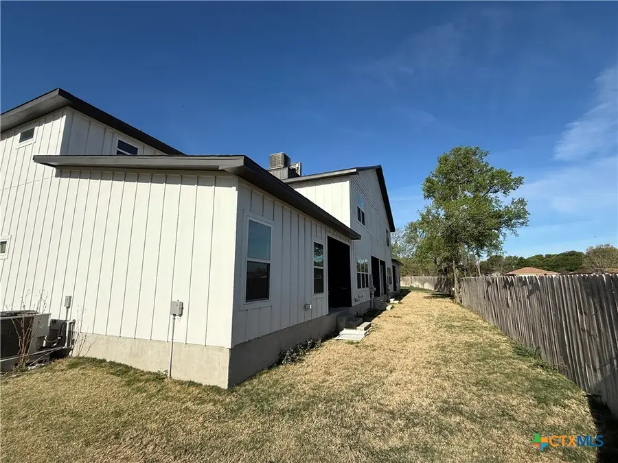 1838-1850 Royal Loop, Belton, TX 76513 - #2