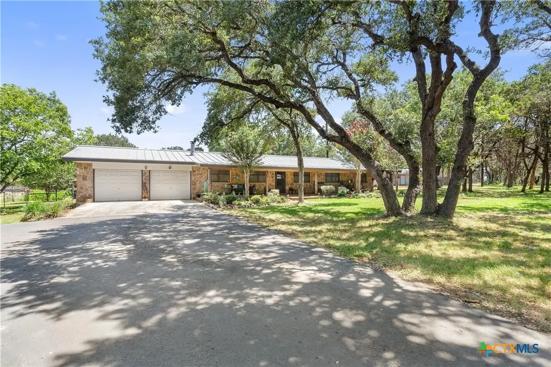 491 Lone Oak Road, New Braunfels, TX 78132 - #1