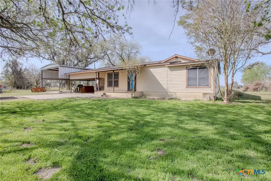 968 State Highway 95, Yoakum, TX 77995 - #2