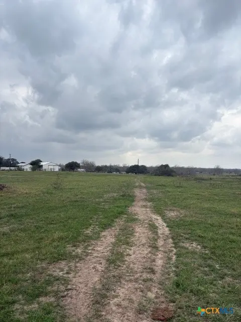 2082 Fm 318, Hallettsville, TX 77964 - #2