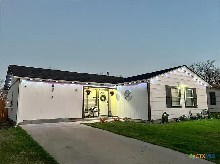 709 S 13th Street, Copperas Cove, TX 76522 - #2