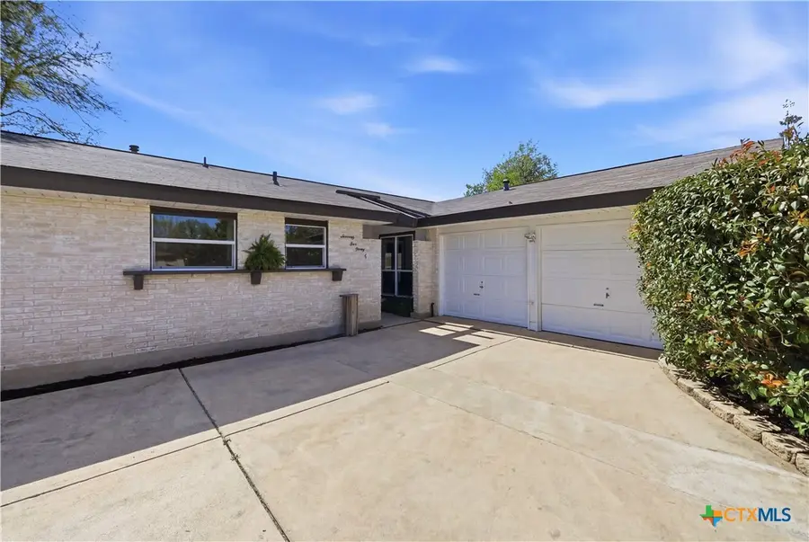 7522 Wishing Oaks Street, San Antonio, TX 78233 - #3