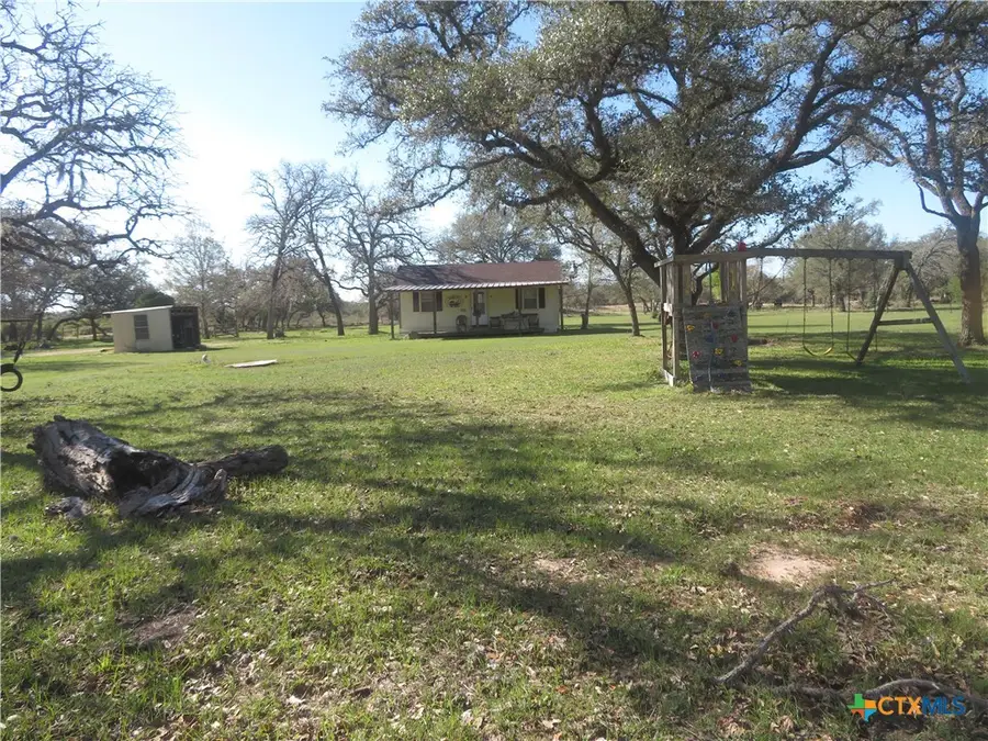 1923 Co Rd 286, Edna, TX 77957 - #3