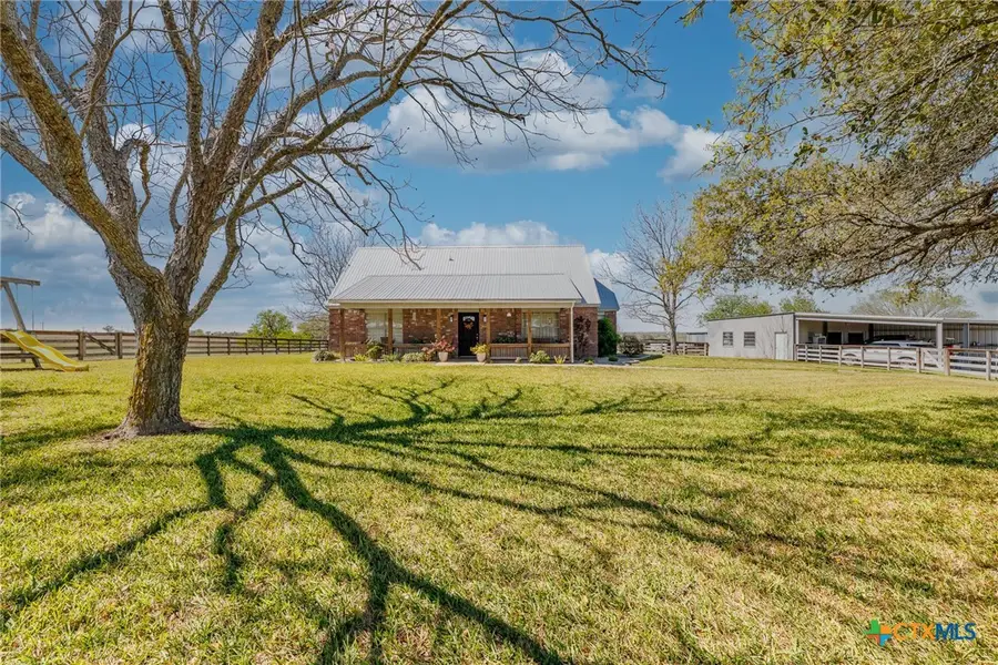 2110 Immenhauser Road, Yoakum, TX 77995 - #3