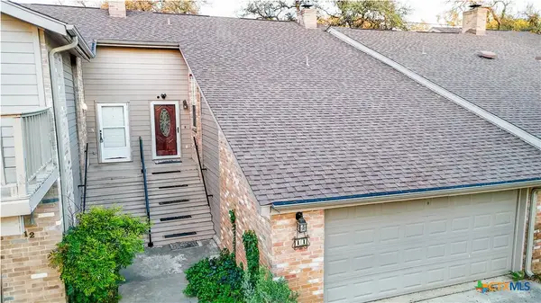 14 Oak Villa Road, Canyon Lake, TX 78133