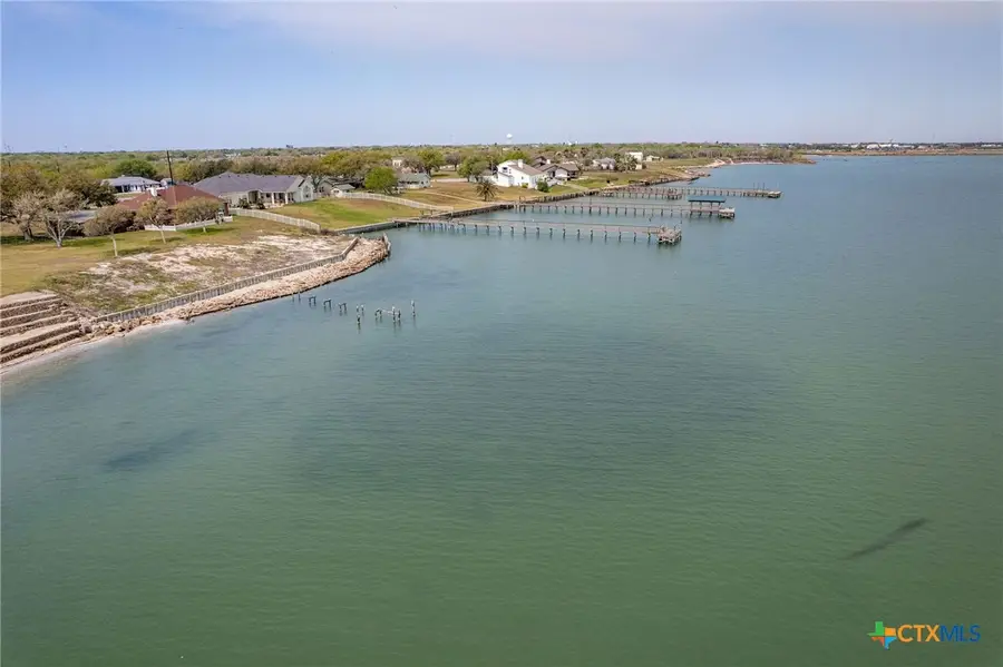 1640 S Virginia Street, Port Lavaca, TX 77979 - #2