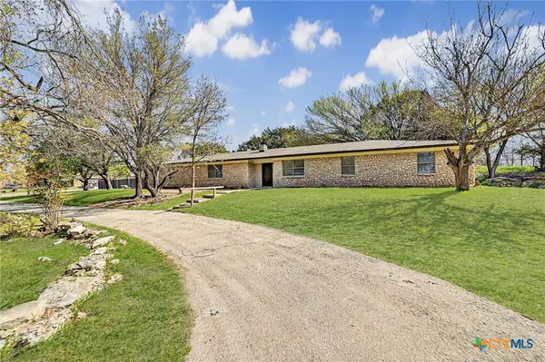 369 County Road 4314, Lampasas, TX 76550