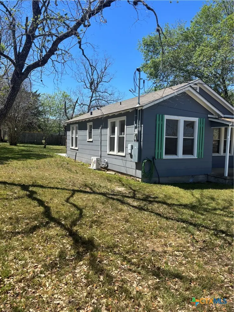 308 Poth Street, Yoakum, TX 77995 - #2