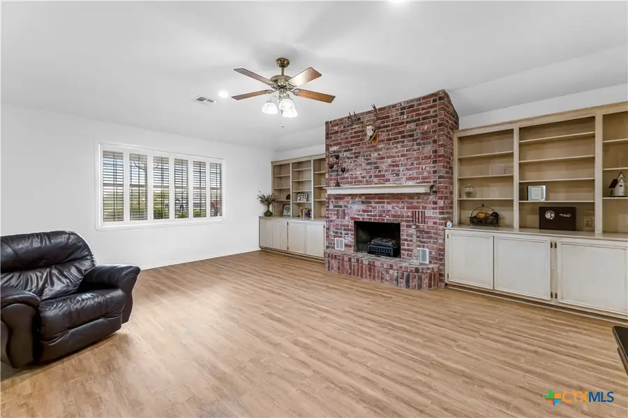 201 Parsons Road, Victoria, TX 77904 - #3