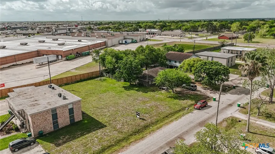 902 Simpson Road, Victoria, TX 77904 - #3