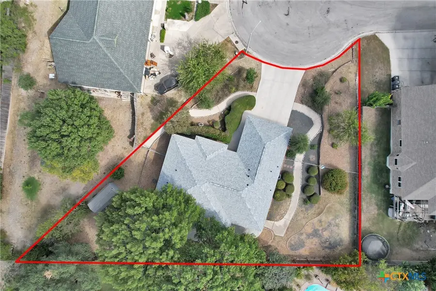 1906 Round Table, New Braunfels, TX 78130 - #2