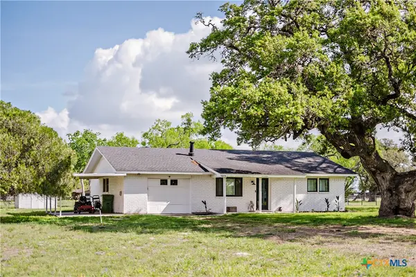 522 Mulberry Road, Cuero, TX 77954