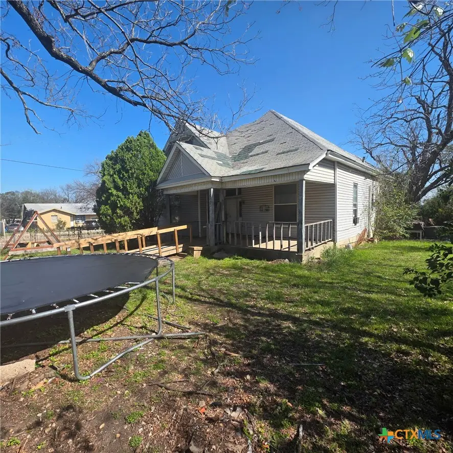 925 N 16th Street, Waco, TX 76707 - #2