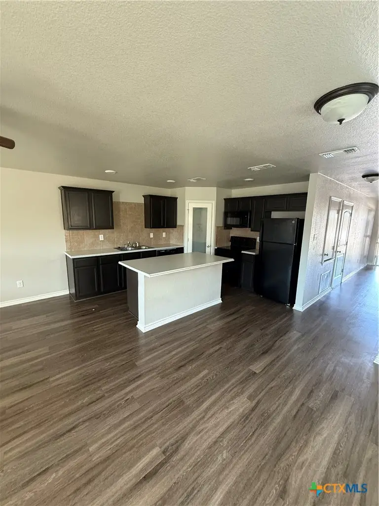 2105 Martin Luther King Jr Boulevard, Killeen, TX 76543 - #2