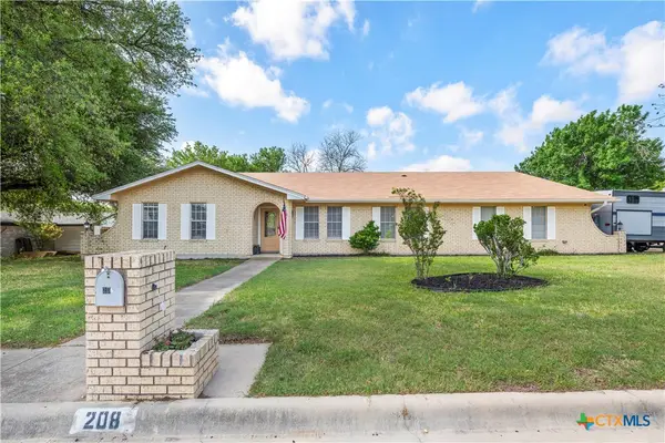208 Red Oak Drive, Harker Heights, TX 76548
