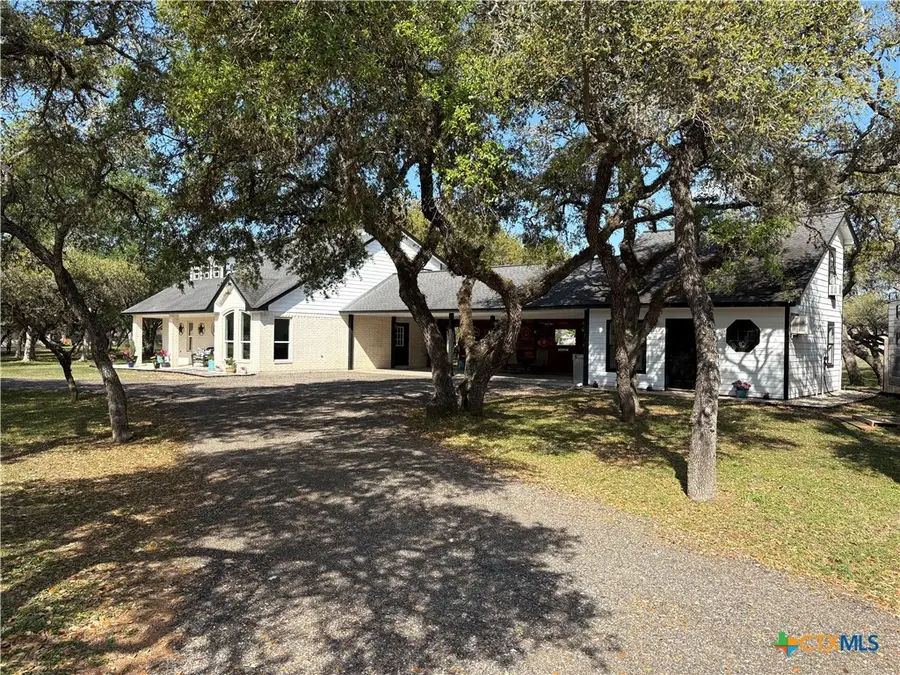 264 Live Oak Drive, Inez, TX 77968 - #2